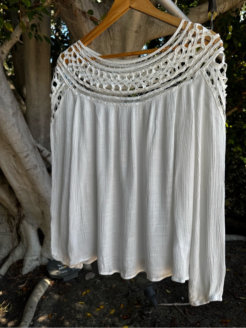 Heartloom White Crochet Yoke Boho Blouse Top Size M